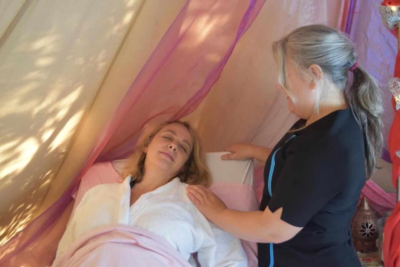 Stamford Meadows Glamping With Private Hot Tubs Hotel Luaran gambar